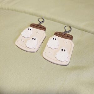 Ghostie Earrings 👻